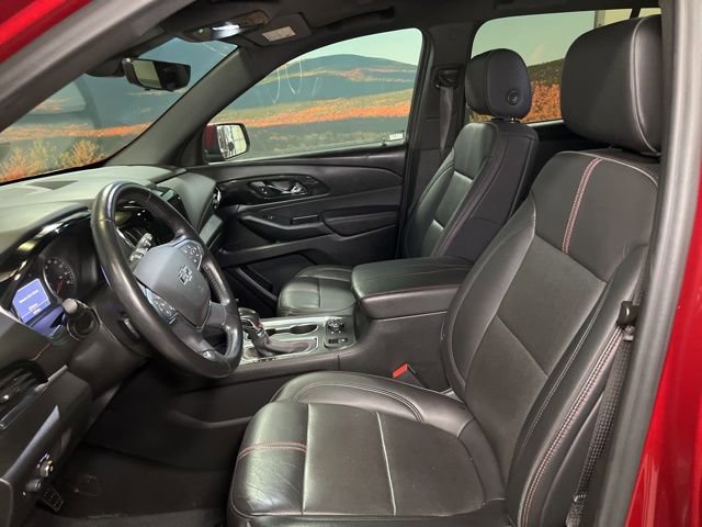 Used 2022 Chevrolet Traverse RS w/ LPO, 'HIT The Road' Package AWD/4WD image 22