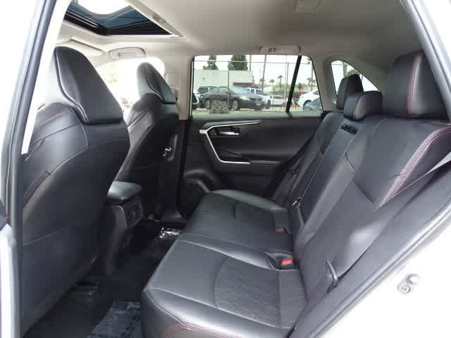 Certified 2022 Toyota RAV4 TRD Off-Road AWD/4WD image 20