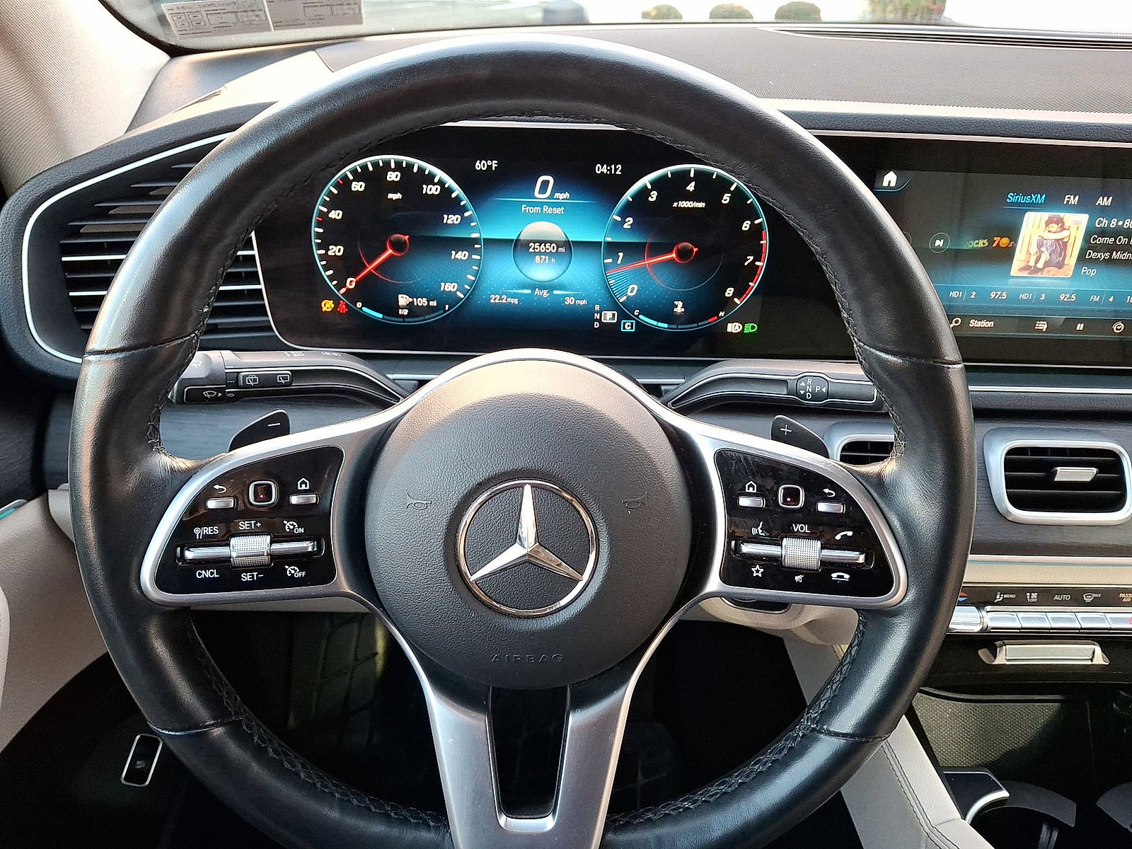 Used 2022 Mercedes-Benz GLE 350 4matic image 16