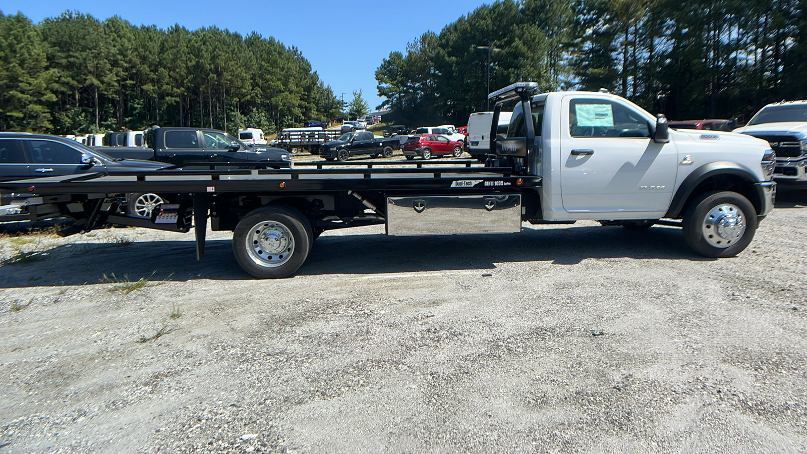 New 2025 RAM 5500 2WD Regular Cab image 7