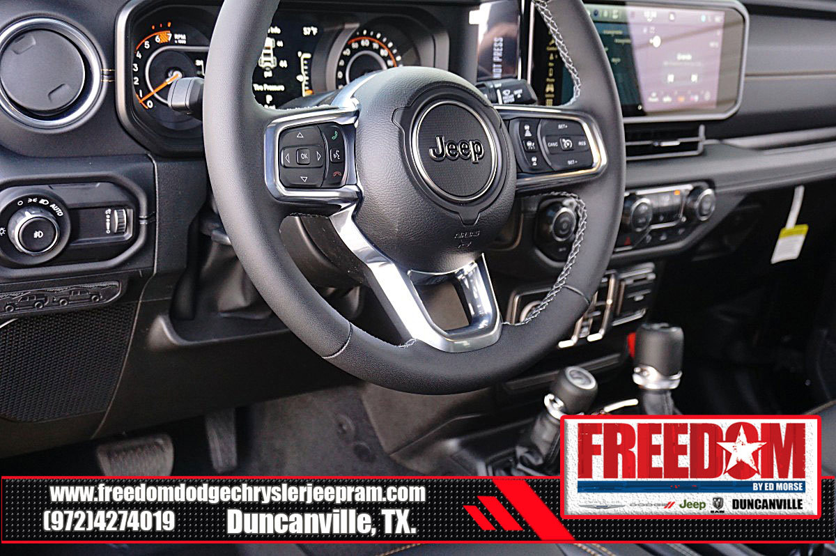 New 2026 Jeep Wrangler Unlimited Sahara AWD/4WD image 26