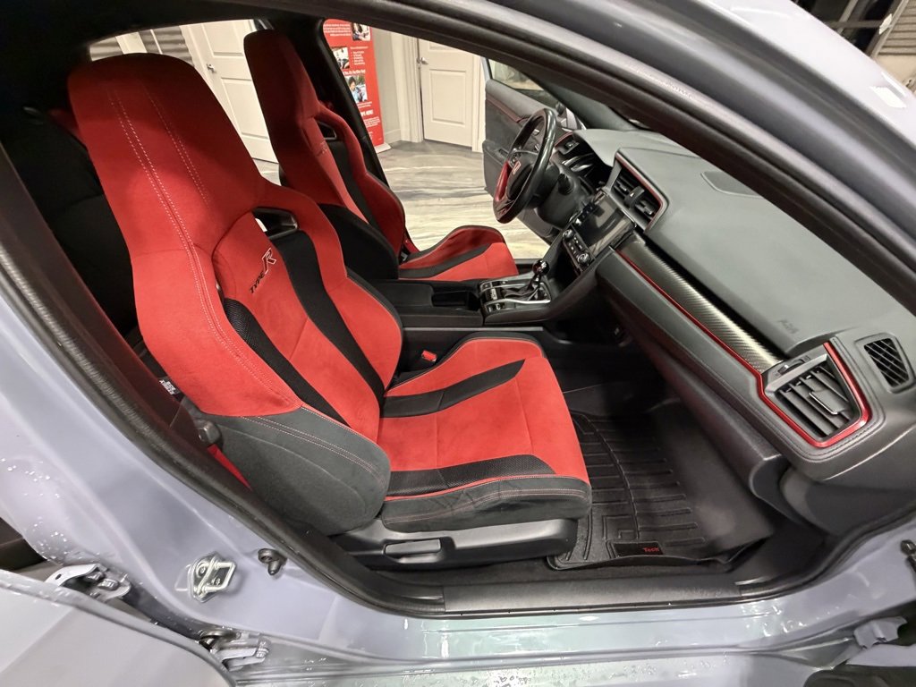 Used 2019 Honda Civic Type R image 37