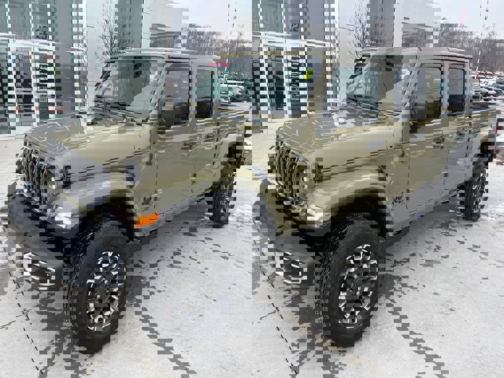 New 2026 Jeep Gladiator Sport