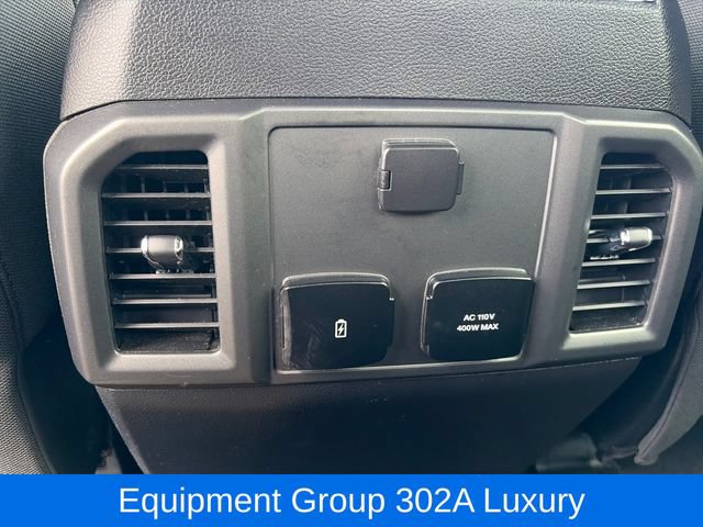 Used 2018 Ford F150 XLT w/ Equipment Group 302A Luxury AWD/4WD image 10