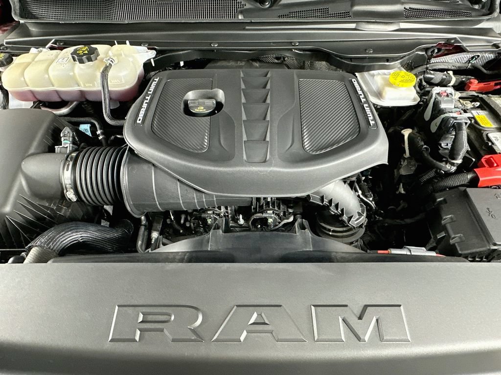 Used 2025 RAM 1500 Limited AWD/4WD image 33