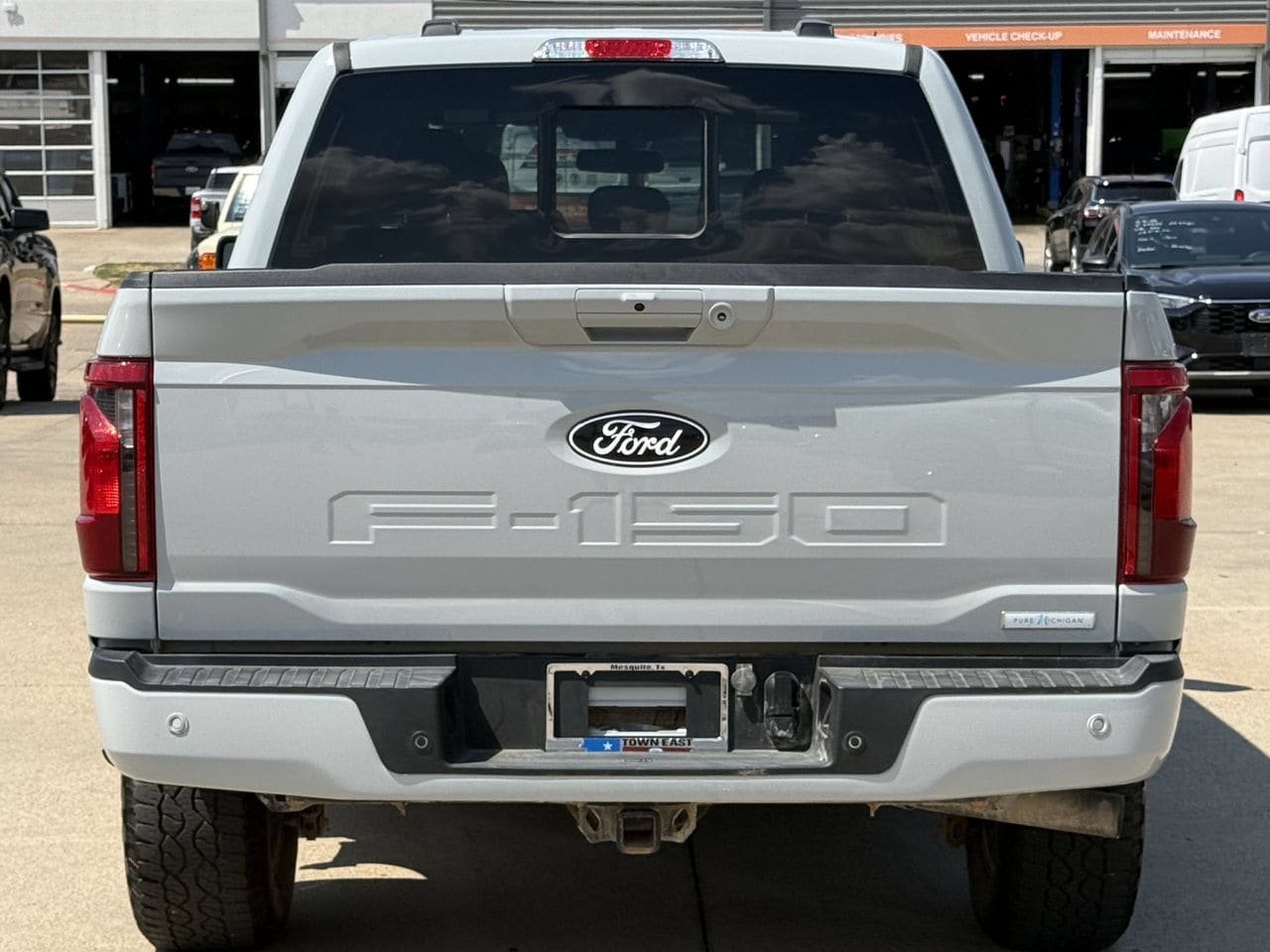Used 2024 Ford F150 XLT w/ Equipment Group 302A MID AWD/4WD image 6