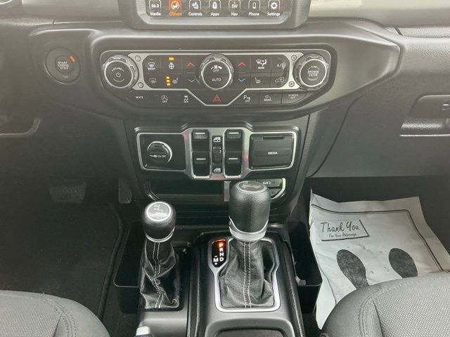 Used 2021 Jeep Wrangler Unlimited Sahara image 30