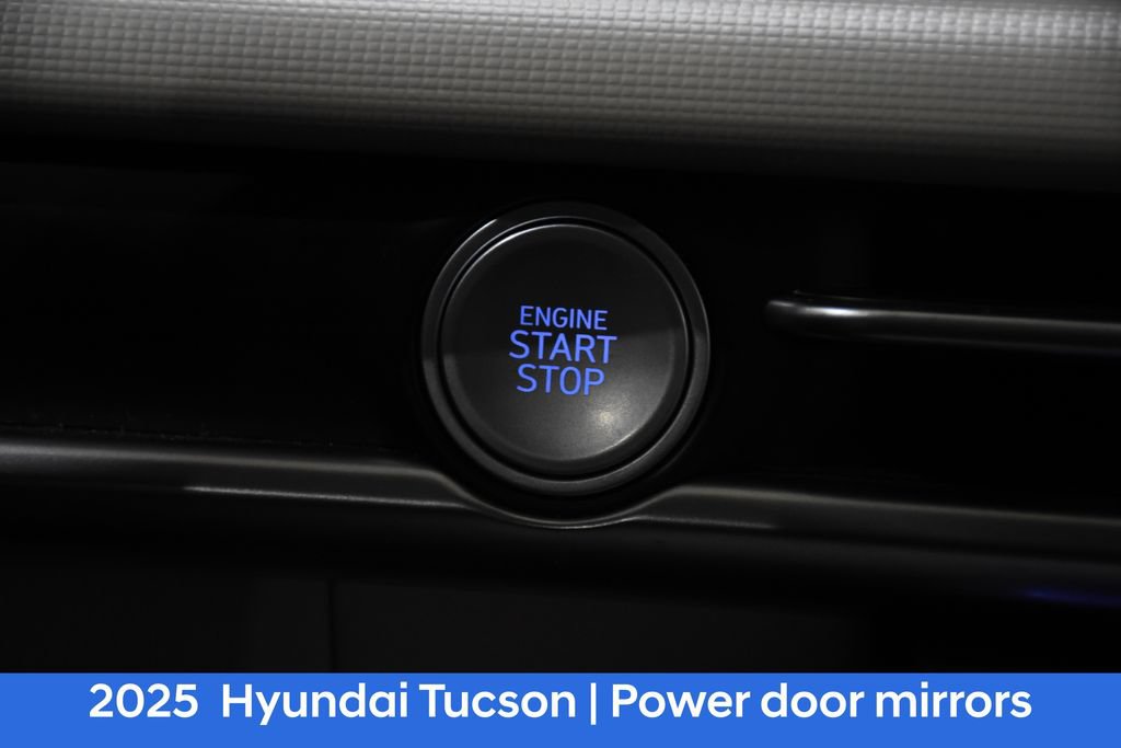 Certified 2025 Hyundai Tucson SE AWD/4WD image 14
