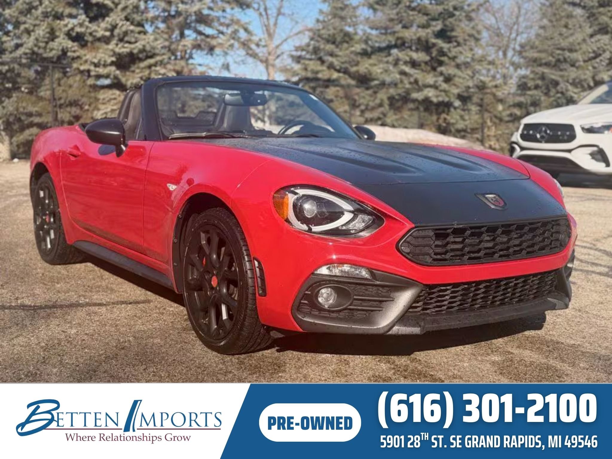 Used 2018 FIAT 124 Spider Abarth w/ Convenience Group image 1