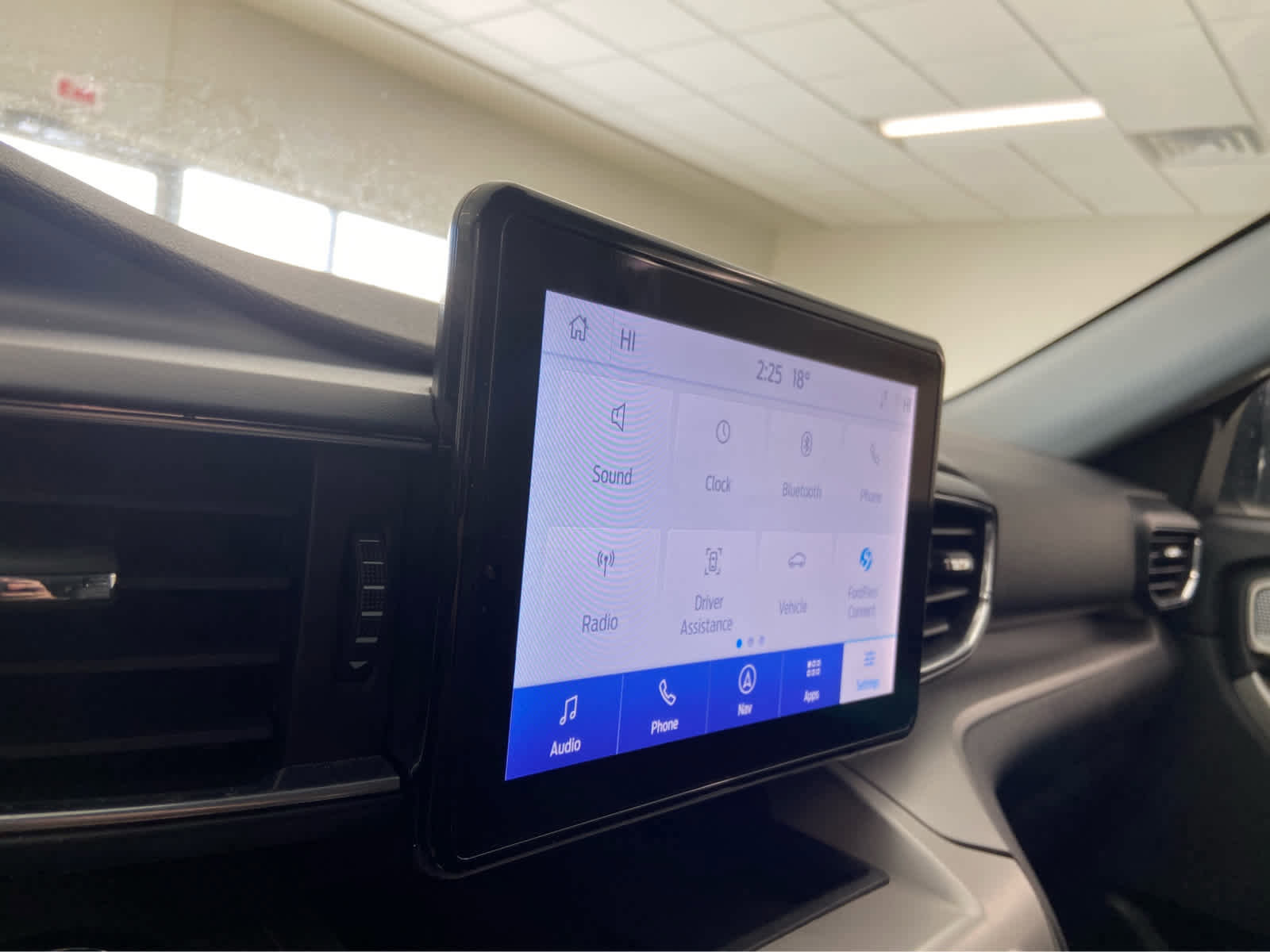 Used 2023 Ford Explorer XLT w/ Equipment Group 202A image 32