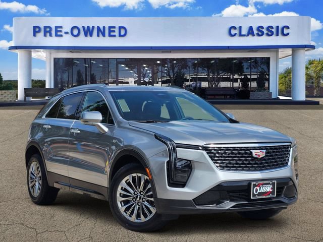 Used 2025 Cadillac XT4 Premium Luxury