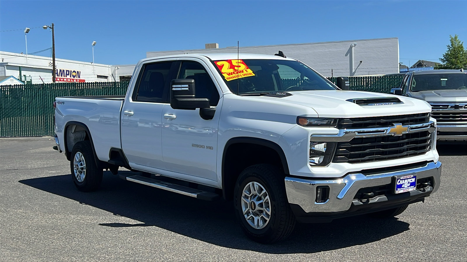 Certified 2025 Chevrolet Silverado 2500 LT w/ Convenience Package AWD/4WD image 3