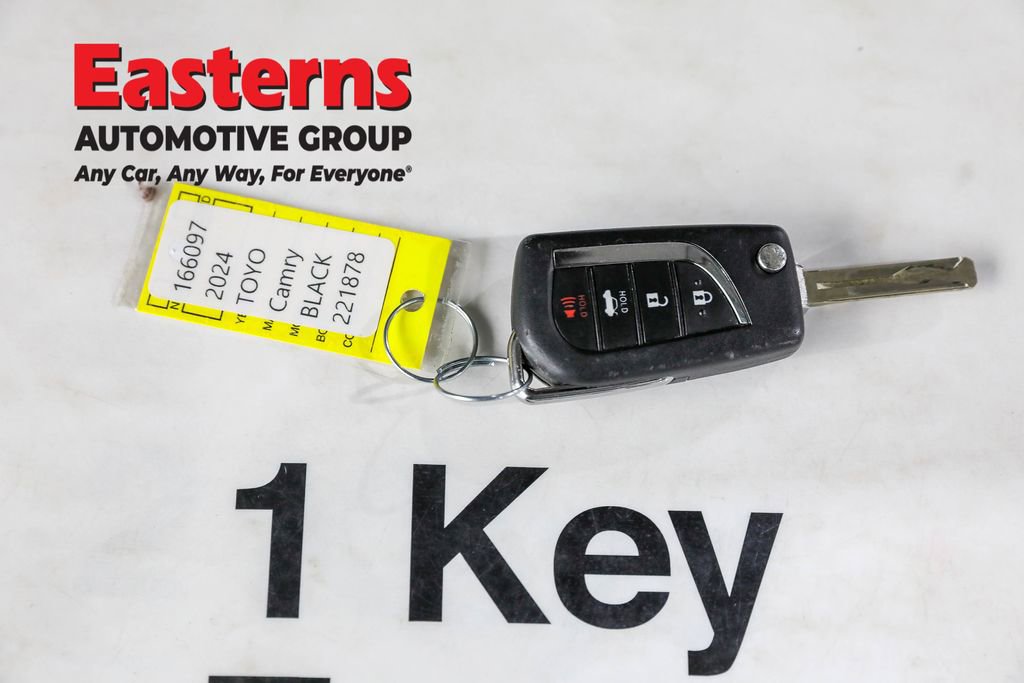 Used 2024 Toyota Camry LE image 33