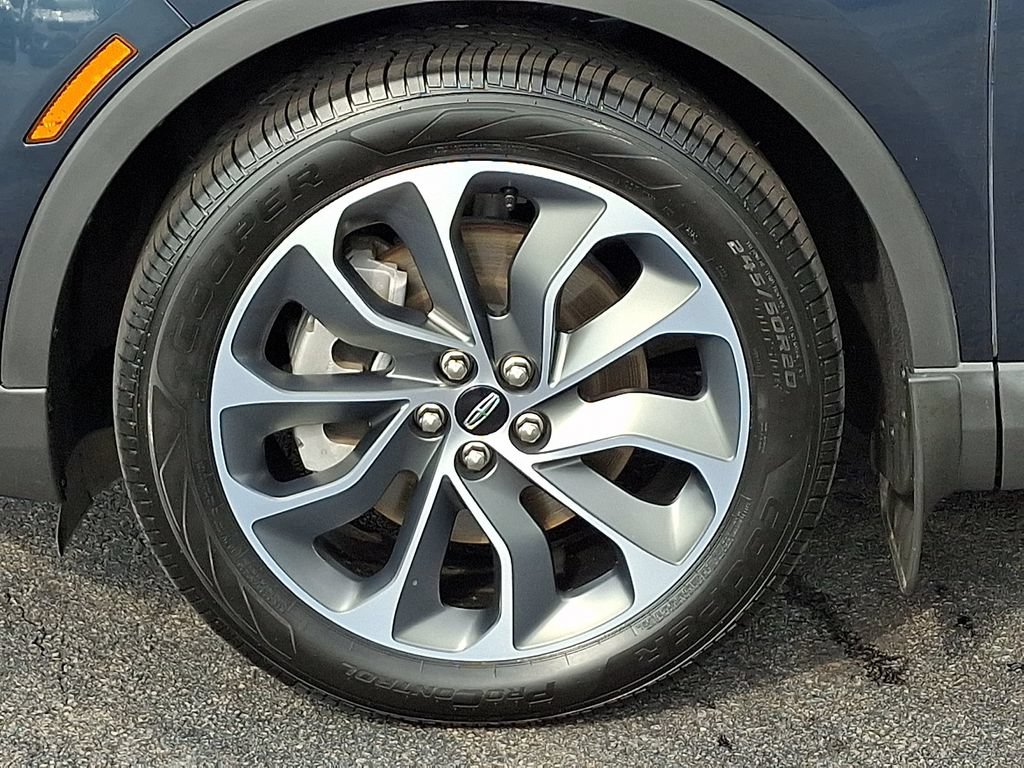 Certified 2023 Lincoln Nautilus Reserve AWD/4WD image 8