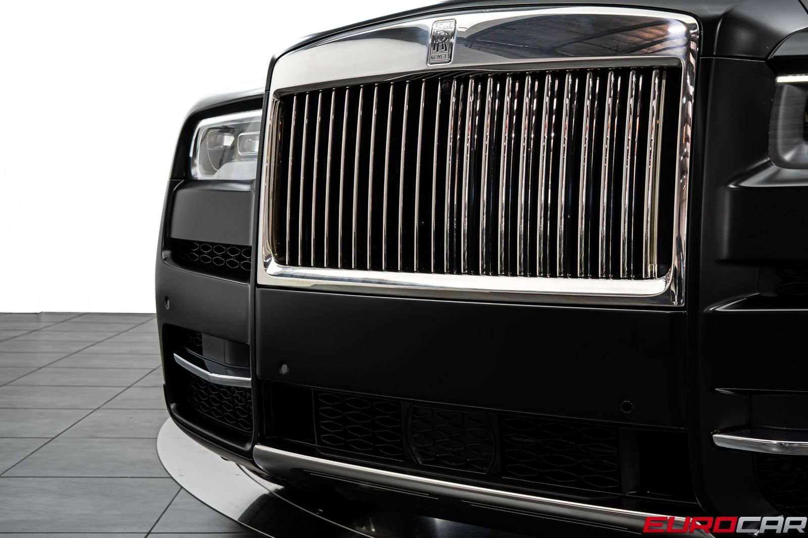 Used 2023 Rolls-Royce Cullinan AWD/4WD image 13