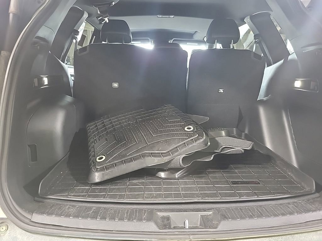 Used 2025 Honda CR-V Sport Touring image 6