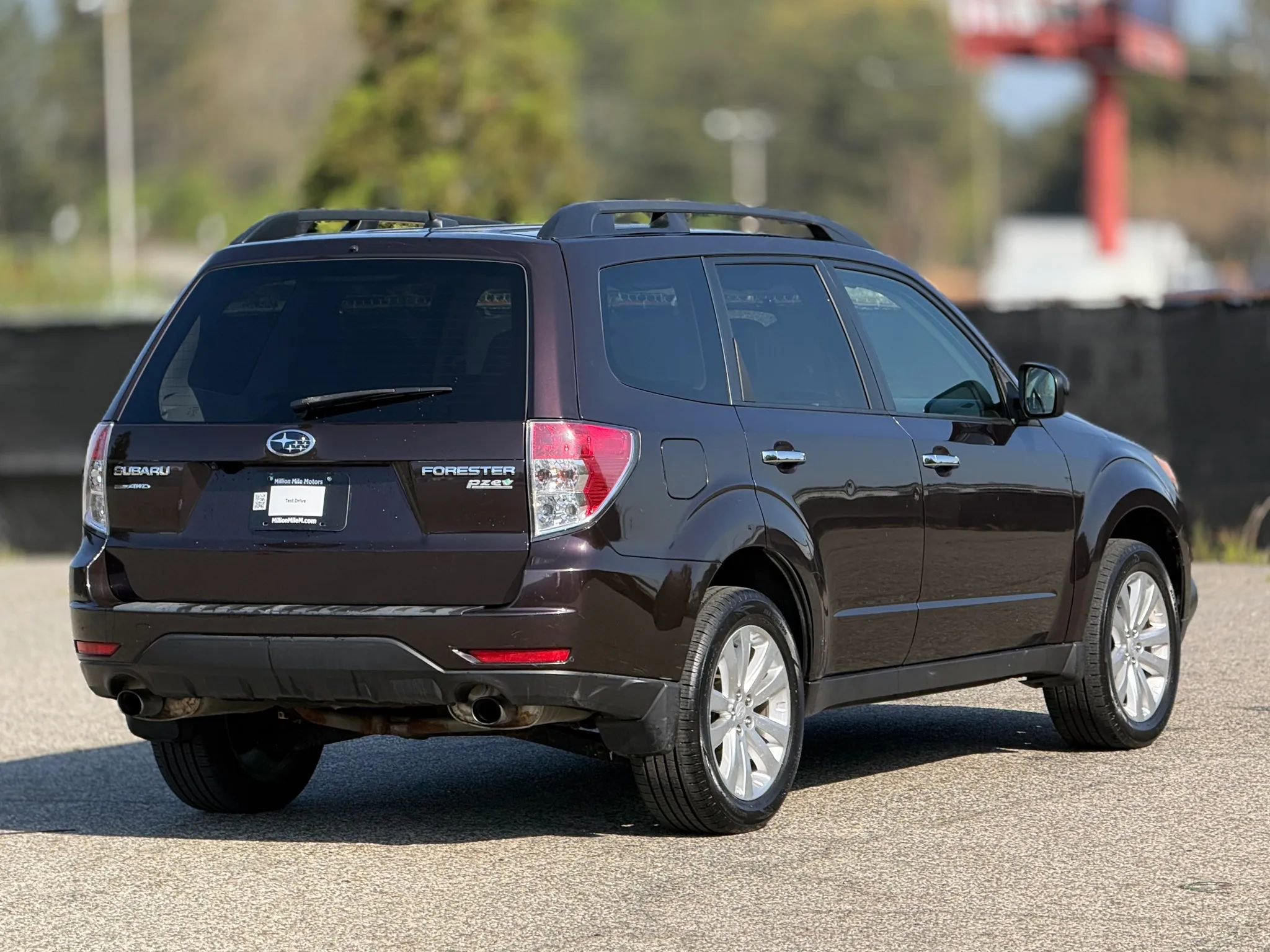 Used 2013 Subaru Forester 2.5X Limited image 9