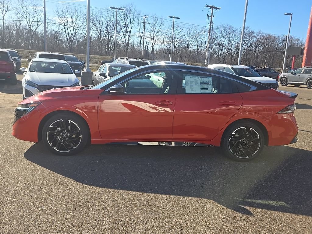 New 2026 Nissan Sentra SR image 4