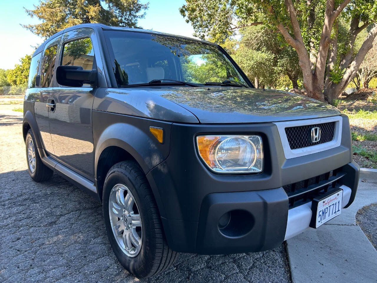 Used 2005 Honda Element EX image 8