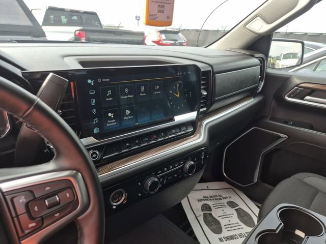 Used 2024 Chevrolet Silverado 1500 LT image 7