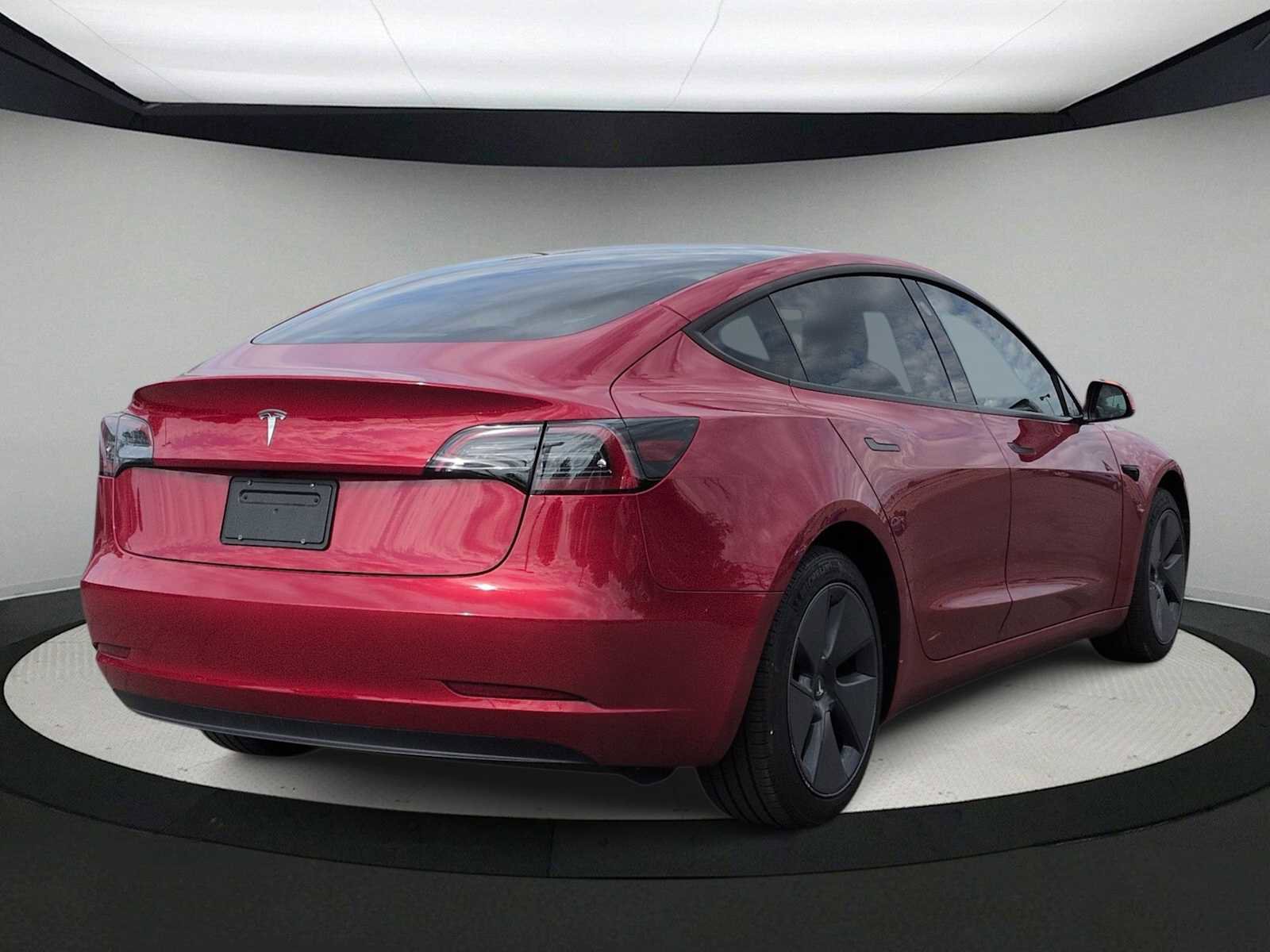 Used 2023 Tesla Model 3 Standard Range RWD image 8