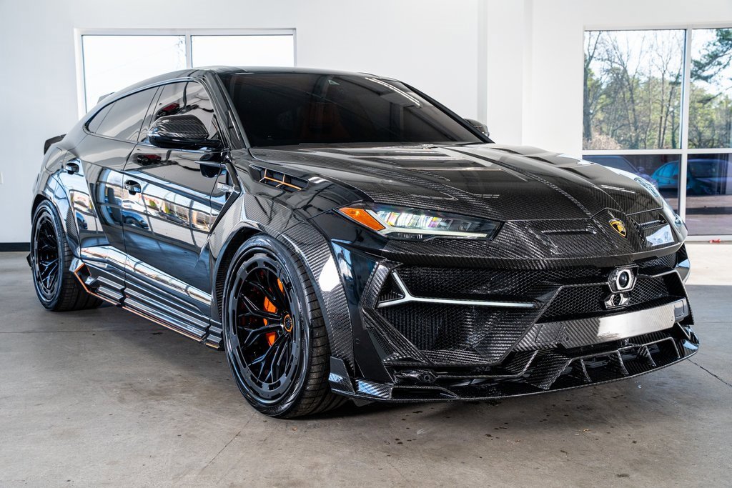 Used 2022 Lamborghini Urus image 4