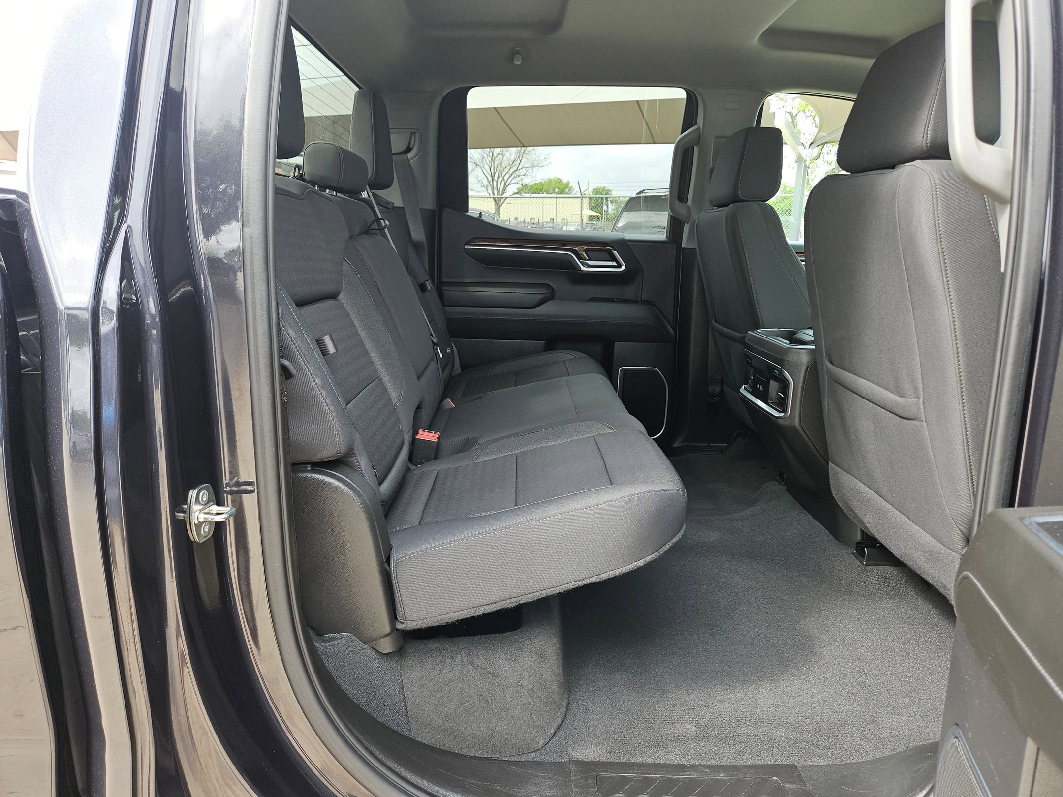 Certified 2022 GMC Sierra 1500 Elevation image 25