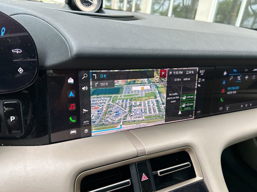 Used 2022 Porsche Taycan 4S image 17