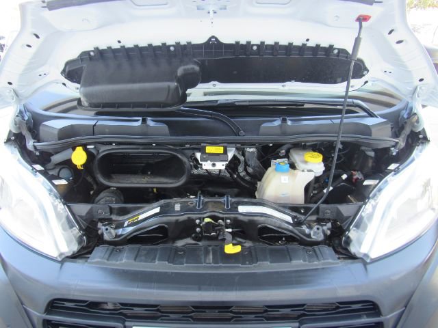 Used 2025 RAM ProMaster 2500 w/ Convenience Group image 40