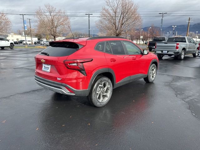 New 2026 Chevrolet Trax LT w/ Driver Confidence Package image 7