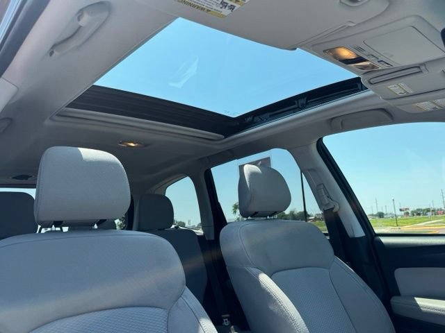 Used 2016 Subaru Forester 2.5i Premium w/ All-Weather Package AWD/4WD image 26