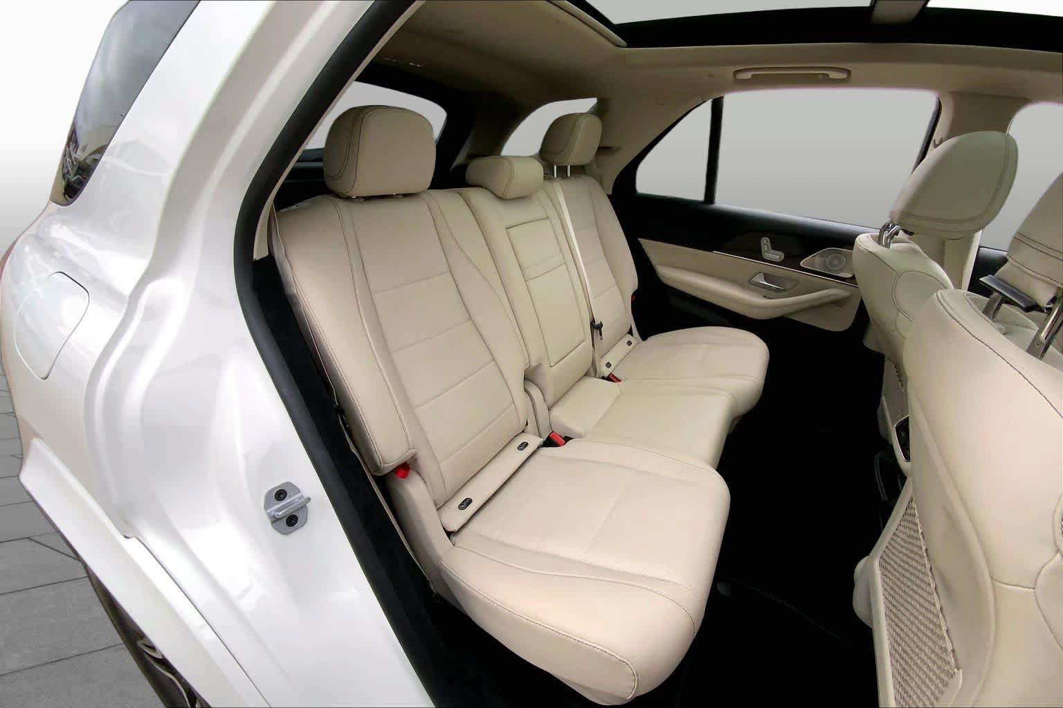 Used 2021 Mercedes-Benz GLE 450 4MATIC image 16