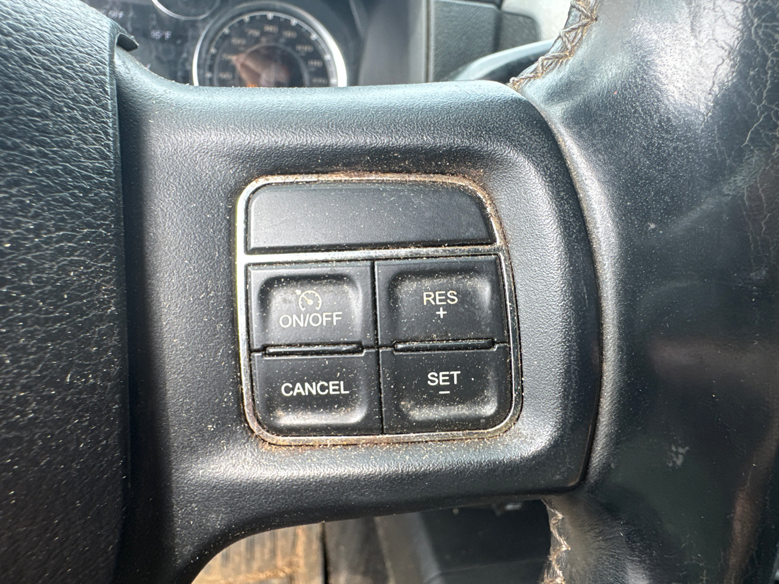 Used 2018 RAM 2500 Power Wagon w/ Leather & Luxury Group AWD/4WD image 18