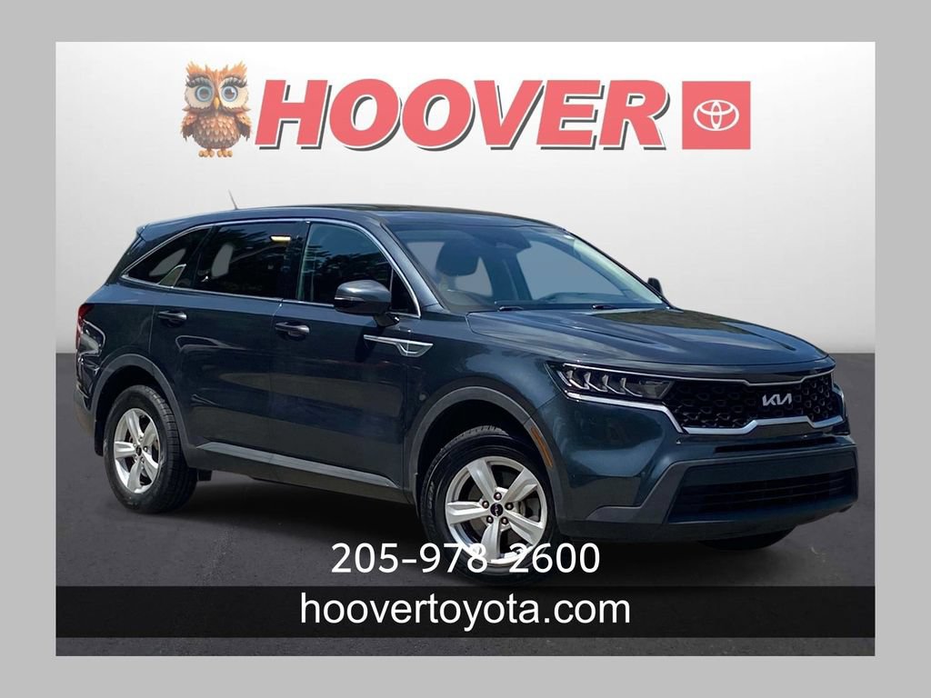 Used 2022 Kia Sorento LX AWD/4WD image 1