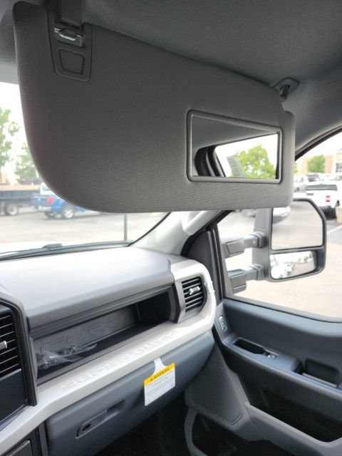 New 2026 Ford F250 XL w/ XL Chrome Package AWD/4WD image 45