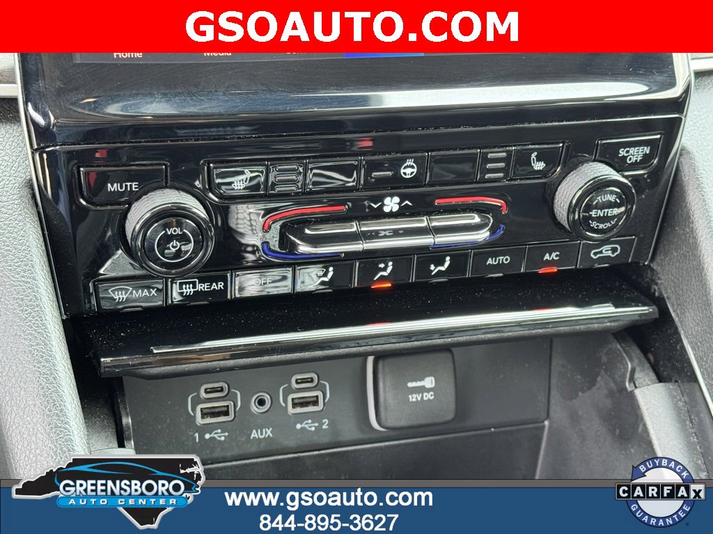 Used 2023 Jeep Grand Cherokee Limited image 29