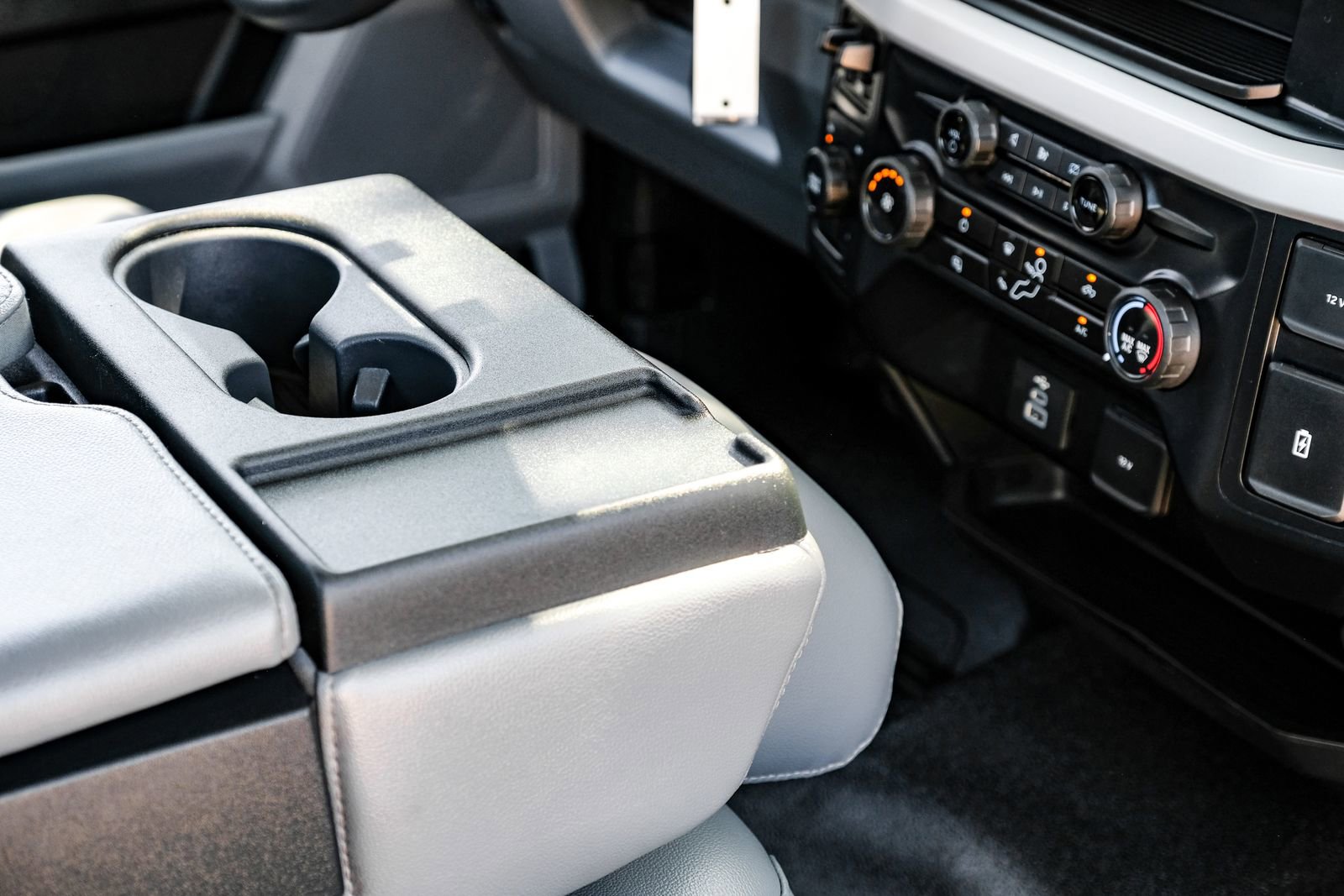 Used 2024 Ford F350 XL image 17