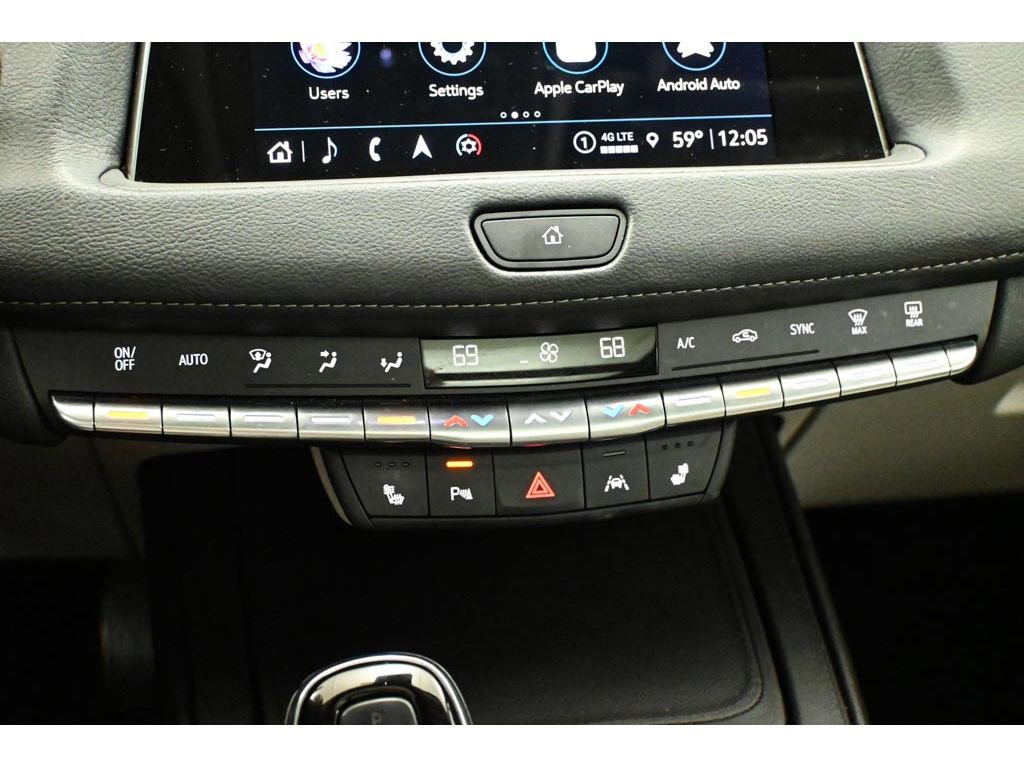 Used 2023 Cadillac XT4 Luxury w/ Cold Weather Package FWD image 42
