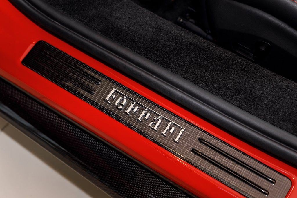 Used 2024 Ferrari 296 GTS image 27