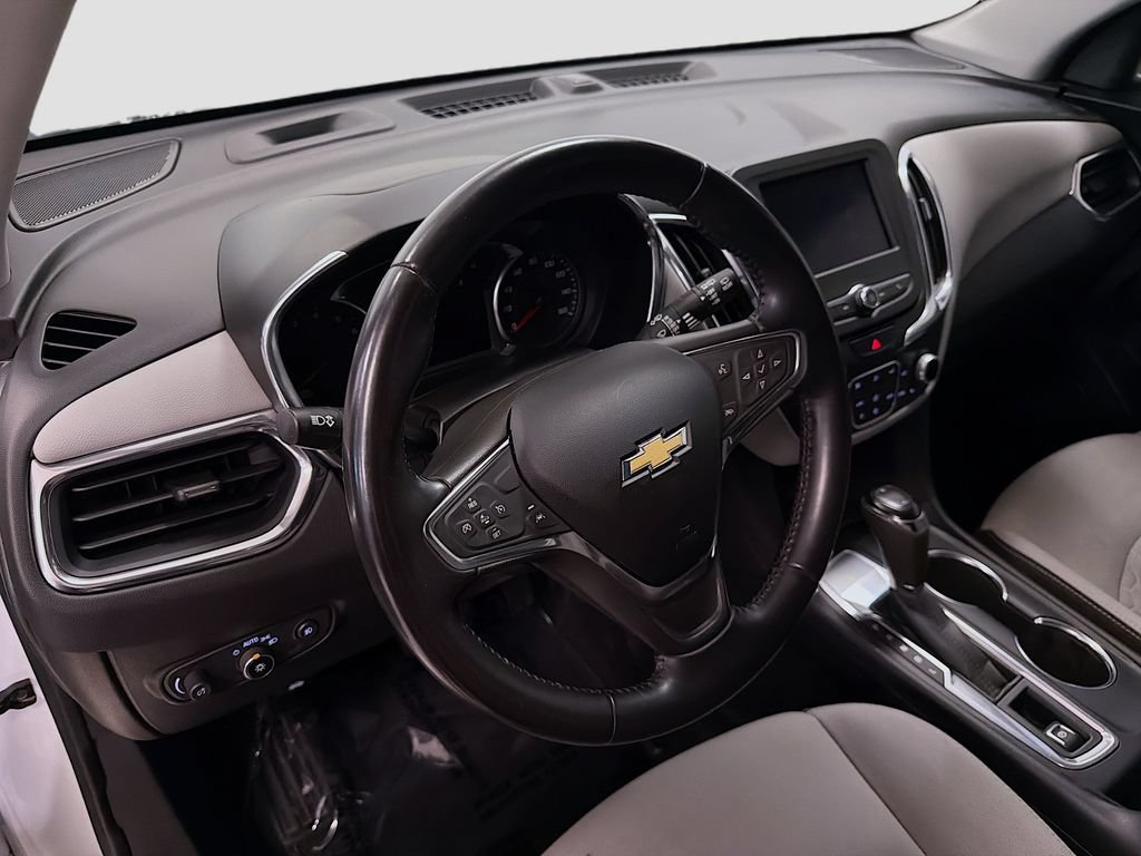 Used 2021 Chevrolet Equinox LT FWD image 11