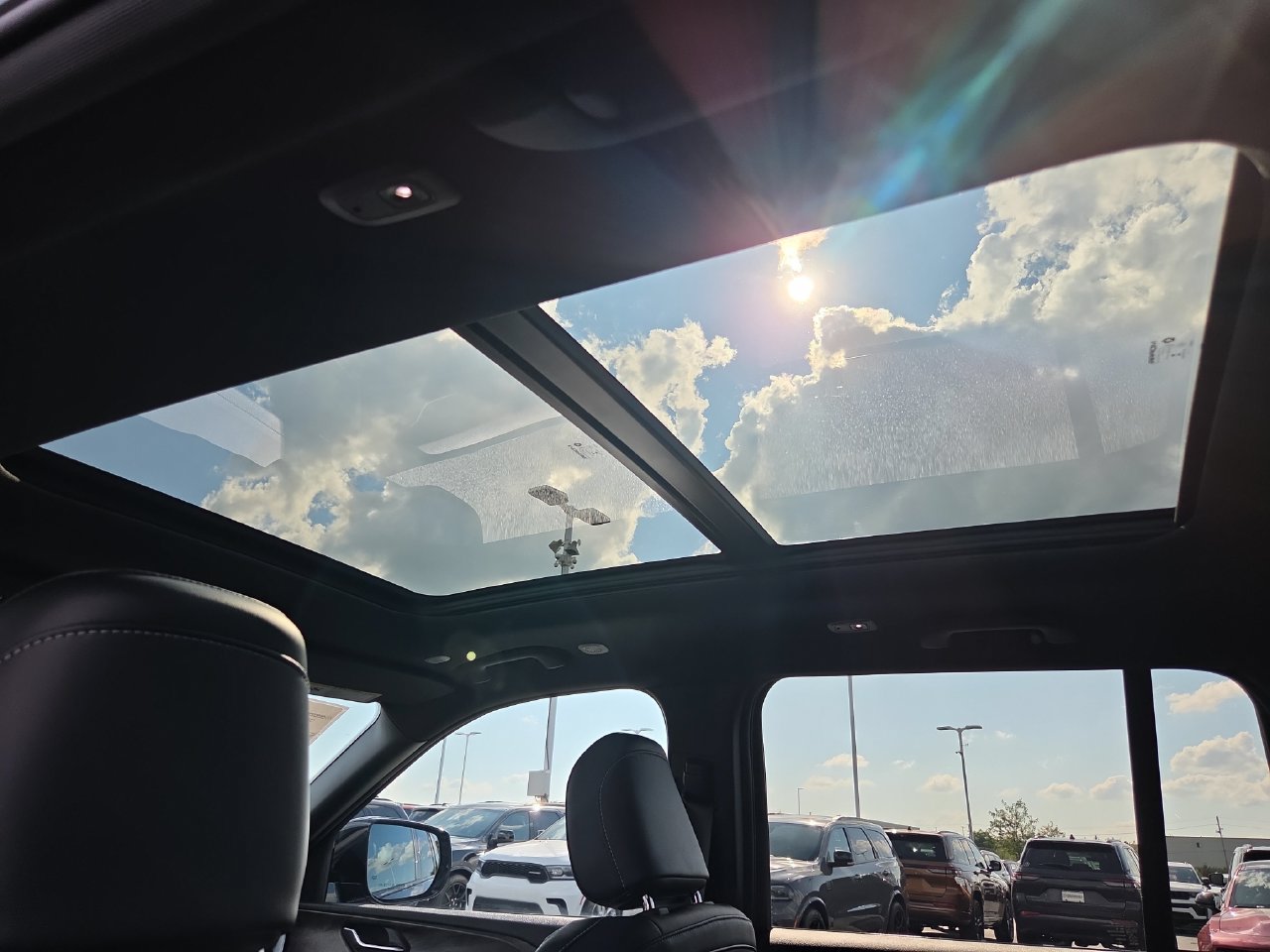 New 2027 Jeep Grand Cherokee Limited AWD/4WD image 22