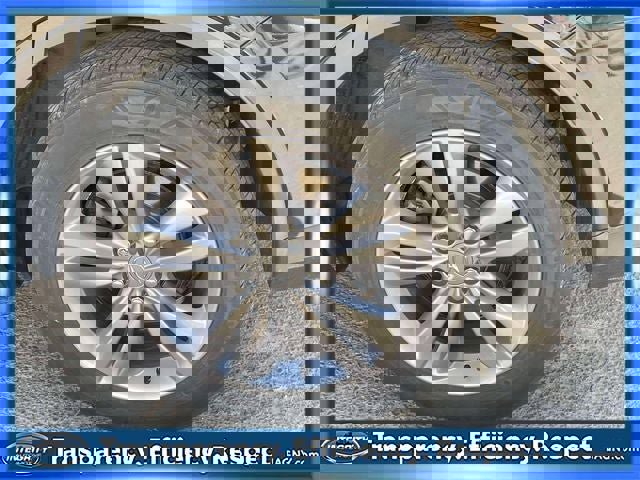 Used 2023 Acura MDX SH-AWD image 9