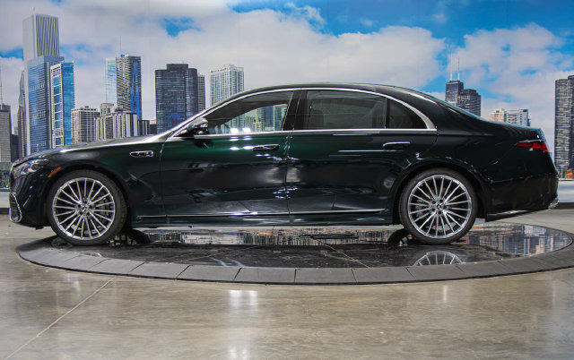New 2027 Mercedes-Benz S 580 4MATIC Sedan image 6