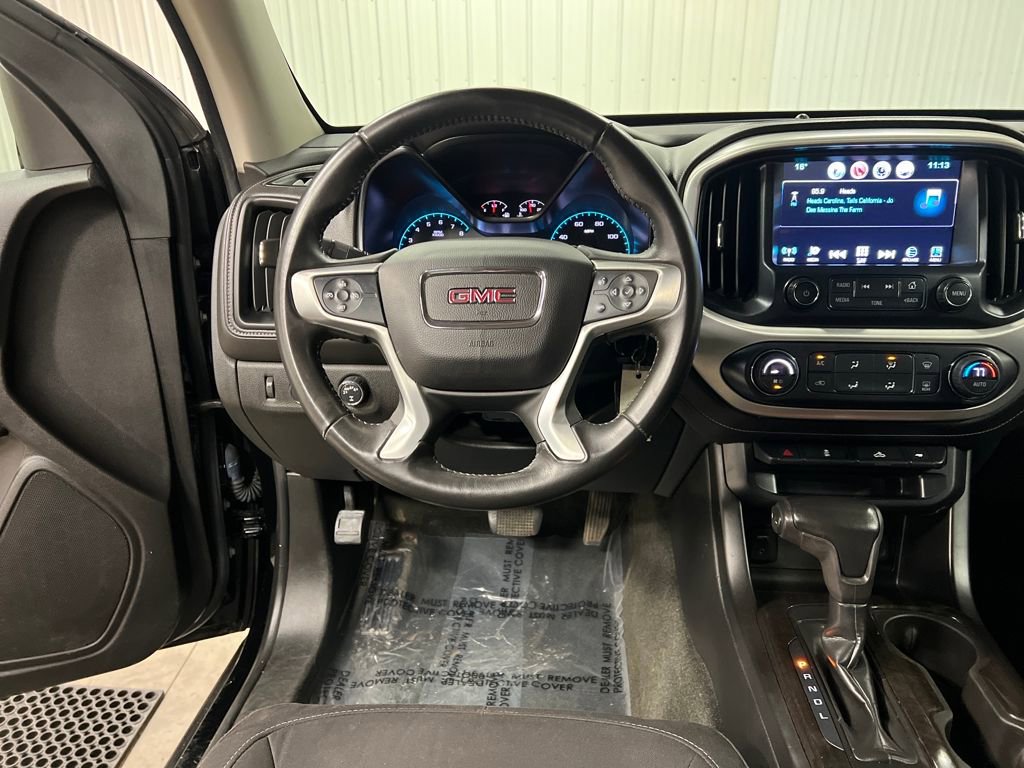 Certified 2017 GMC Canyon SLE w/ SLE Convenience Package image 18