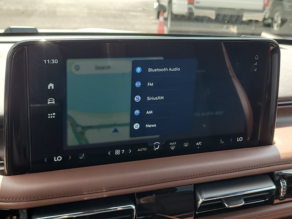 Used 2025 Lincoln Aviator Reserve w/ Jet Appearance Package RWD image 24