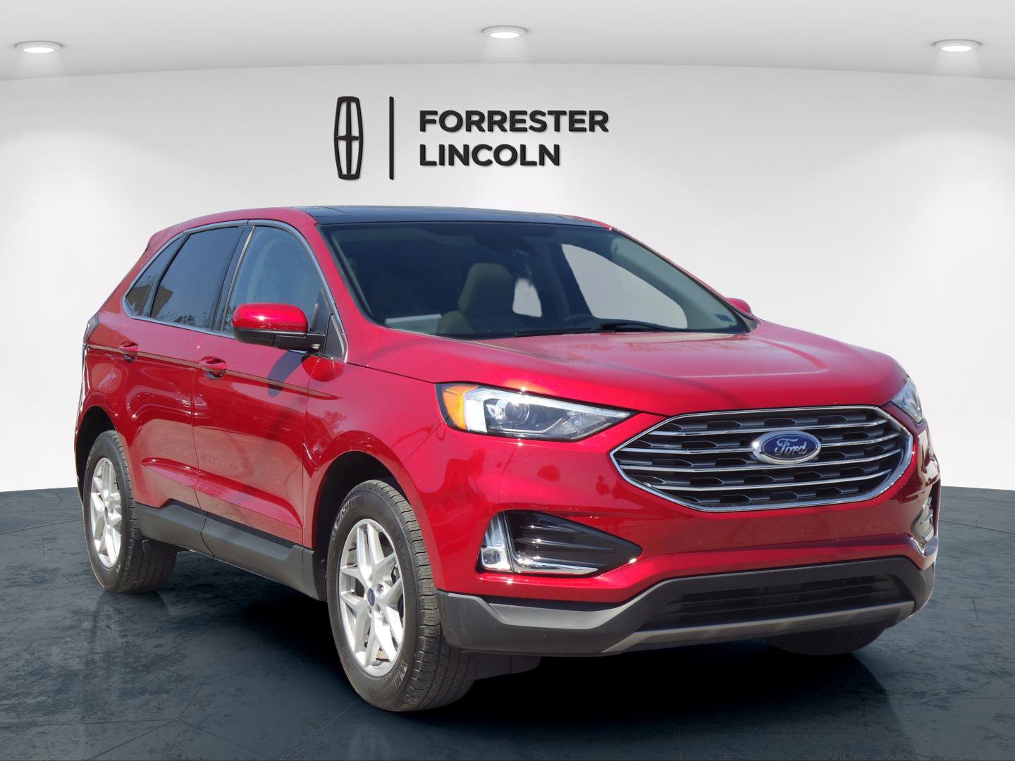 Used 2022 Ford Edge SEL w/ Convenience Package image 1