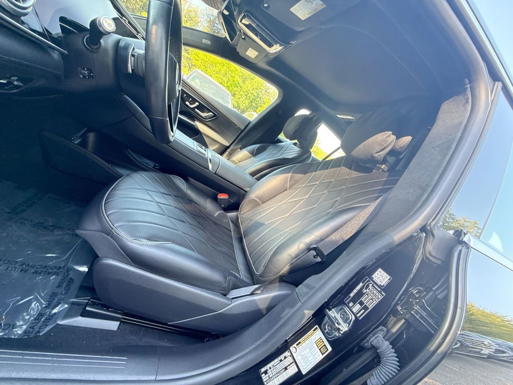 Used 2023 Mercedes-Benz EQS 580 4MATIC Sedan image 13