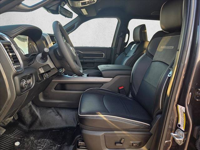 New 2026 RAM 4500 4x4 Crew Cab DRW w/ Laramie Trim Package image 4
