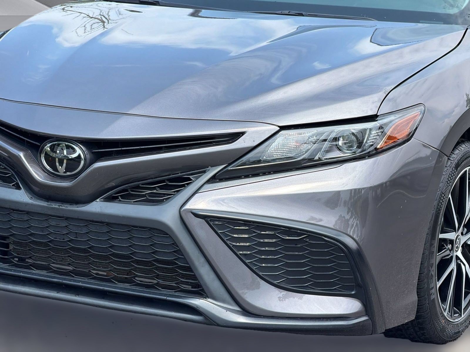 Used 2024 Toyota Camry SE w/ Cold Weather Package AWD/4WD image 11