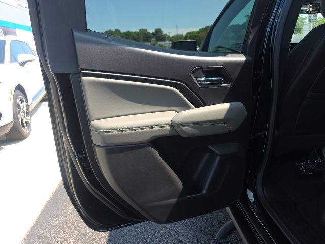 New 2026 Chevrolet Colorado ZR2 w/ Midnight Edition AWD/4WD image 29